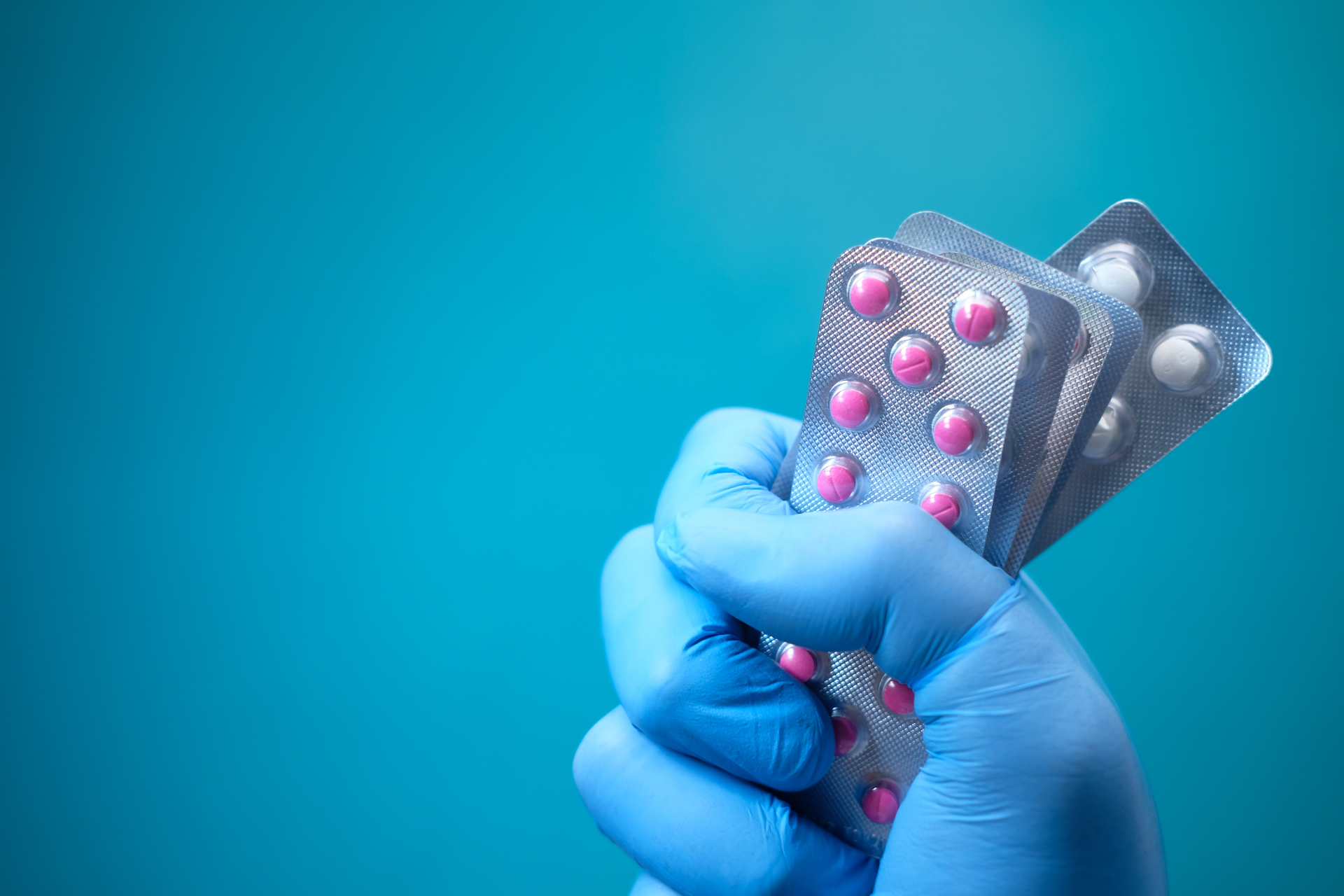 Healthcare and Pharma case study: Predicting Medication Switch Patterns - AI-powered solution delivering measurable business results and ROI